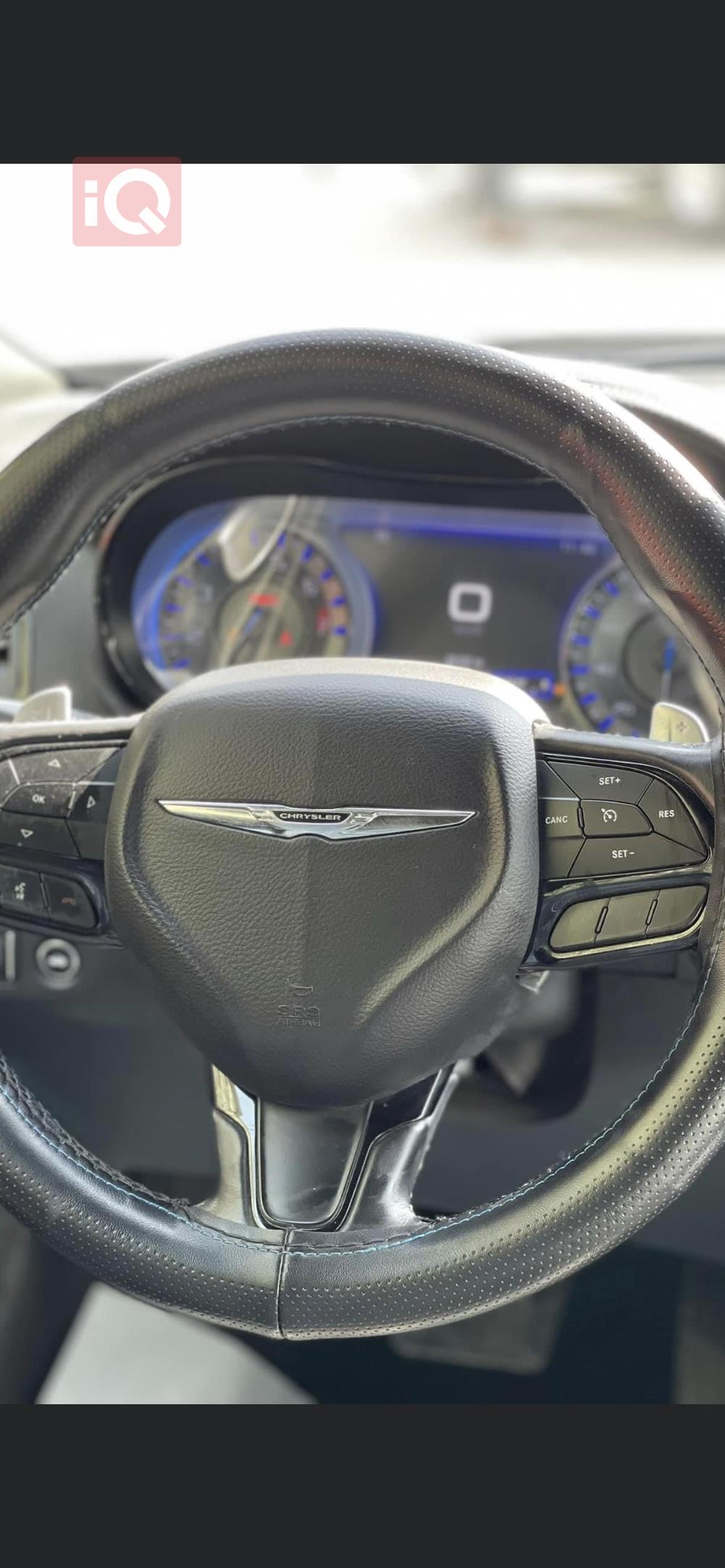 كرايسلر 300